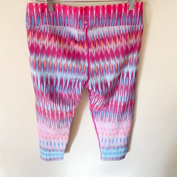 Prana Roxeanne Yoga Capris in Festival Pink Print Stretch Pull-On Size Large - Picture 6 of 9
